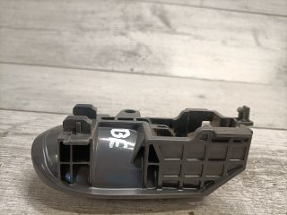 bontott TOYOTA YARIS VERSO Bal első Belső Kilincs