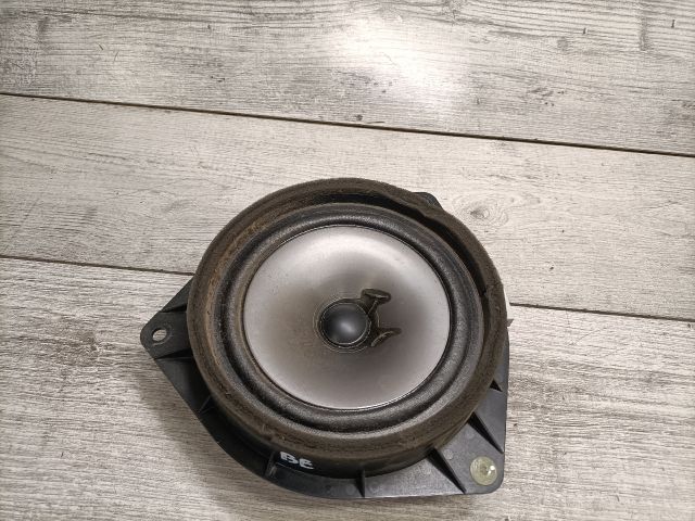 bontott TOYOTA YARIS VERSO Bal első Hangszóró