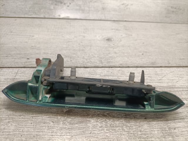 bontott TOYOTA YARIS VERSO Bal első Külső Kilincs