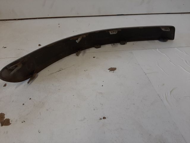 bontott TOYOTA YARIS VERSO Bal első Lökhárító Díszléc