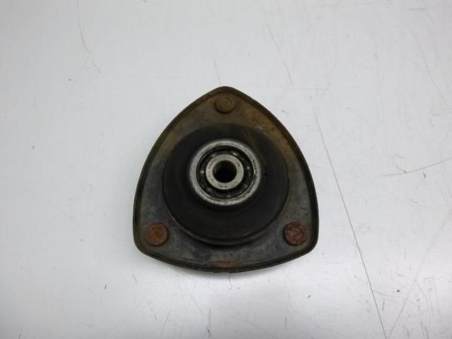 bontott TOYOTA YARIS VERSO Bal első Toronycsapágy