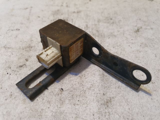 bontott TOYOTA YARIS VERSO Bal első Ütközés Érzékelő (Homlokfalon)