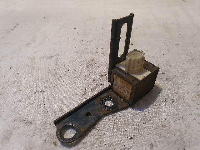 bontott TOYOTA YARIS VERSO Bal első Ütközés Érzékelő (Homlokfalon)