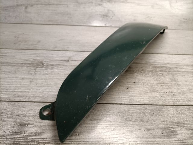 bontott TOYOTA YARIS VERSO Bal Fényszóró Bajusz Díszléc