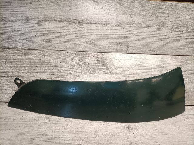 bontott TOYOTA YARIS VERSO Bal Fényszóró Bajusz Díszléc