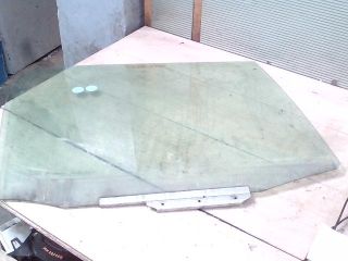 bontott TOYOTA YARIS VERSO Bal hátsó Ablak