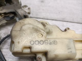 bontott TOYOTA YARIS VERSO Bal hátsó Ajtózár