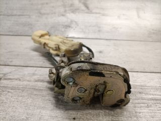 bontott TOYOTA YARIS VERSO Bal hátsó Ajtózár