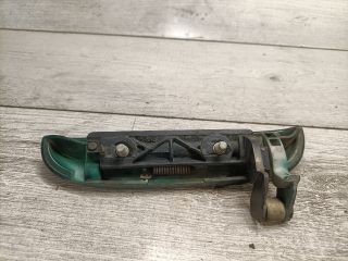 bontott TOYOTA YARIS VERSO Bal hátsó Külső Kilincs