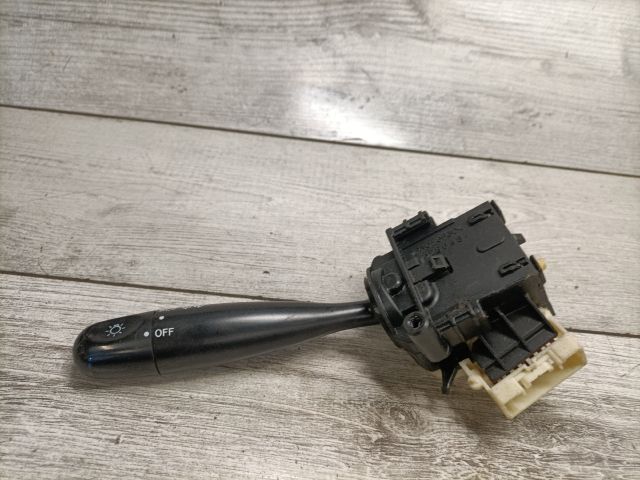 bontott TOYOTA YARIS VERSO Bal Kormánykapcsoló Irányjelző