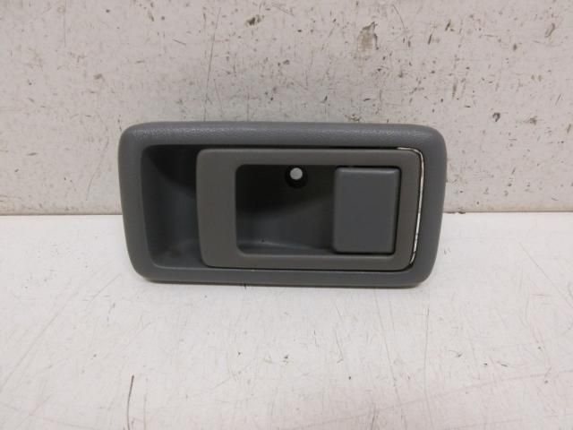 bontott TOYOTA YARIS VERSO Csomagtérajtó Kilincs