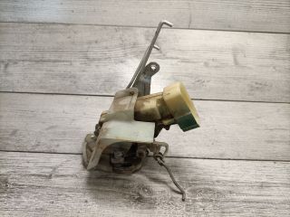 bontott TOYOTA YARIS VERSO Csomagtérajtó Zárszerkezet