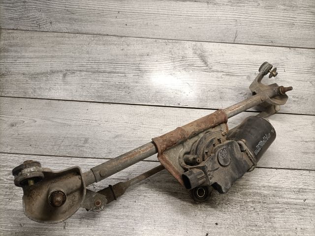 bontott TOYOTA YARIS VERSO Első Ablaktörlő Szerkezet Motorral