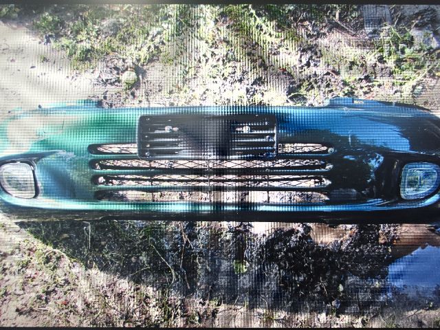 bontott TOYOTA YARIS VERSO Első Lökhárító (Részeivel)