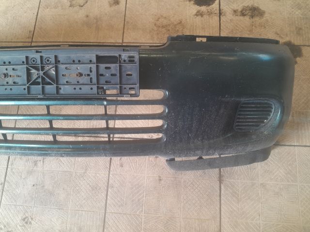 bontott TOYOTA YARIS VERSO Első Lökhárító (Üresen)