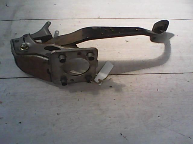 bontott TOYOTA YARIS VERSO Fékpedál