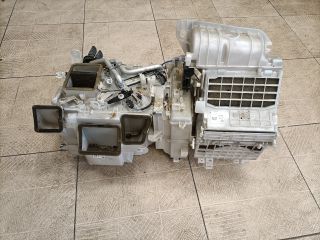 bontott TOYOTA YARIS VERSO Fűtés Box