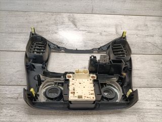 bontott TOYOTA YARIS VERSO Fűtéskapcsoló (Nem klímás)