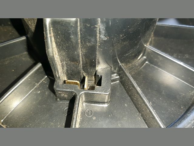 bontott TOYOTA YARIS VERSO Fűtőmotor (Nem klímás)