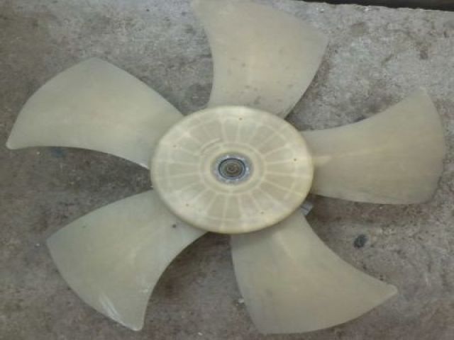 bontott TOYOTA YARIS VERSO Hűtőventilátor