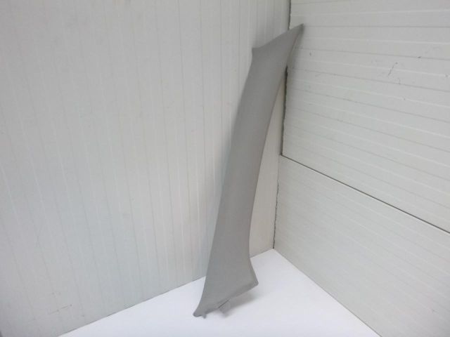 bontott TOYOTA YARIS VERSO Jobb A Oszlop Burkolat