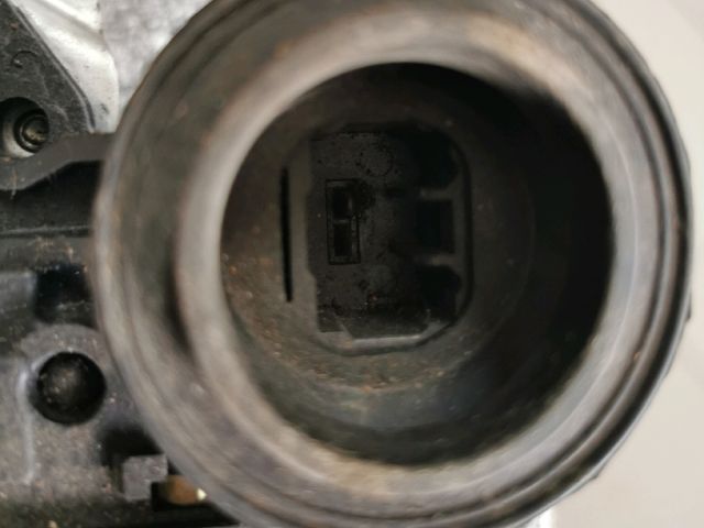 bontott TOYOTA YARIS VERSO Jobb első Ablakemelő Motor