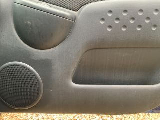 bontott TOYOTA YARIS VERSO Jobb első Ajtó Kárpit