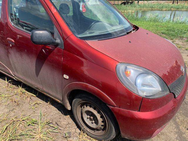 bontott TOYOTA YARIS VERSO Jobb első Ajtó Kárpit