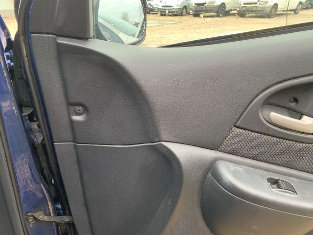 bontott TOYOTA YARIS VERSO Jobb első Ajtó Kárpit