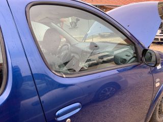 bontott TOYOTA YARIS VERSO Jobb első Ajtó (Üres lemez)