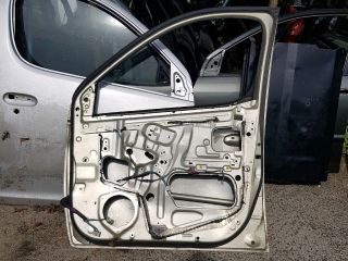 bontott TOYOTA YARIS VERSO Jobb első Ajtó (Üres lemez)