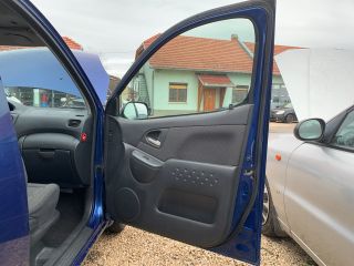 bontott TOYOTA YARIS VERSO Jobb első Ajtó (Üres lemez)