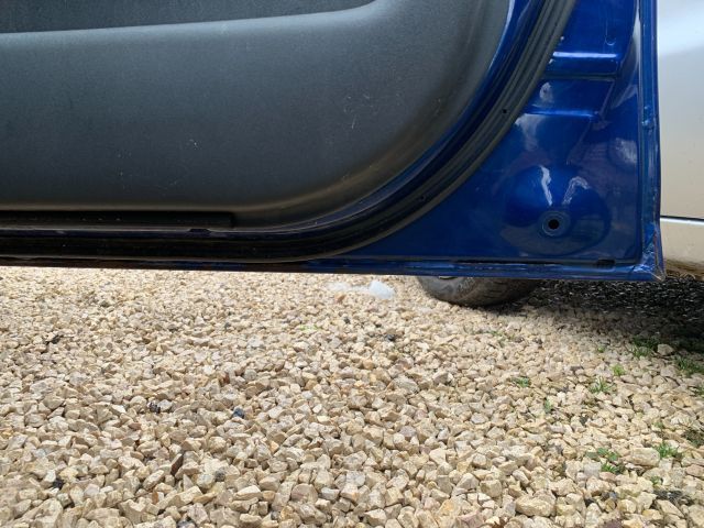 bontott TOYOTA YARIS VERSO Jobb első Ajtó (Üres lemez)