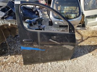 bontott TOYOTA YARIS VERSO Jobb első Ajtó (Üres lemez)