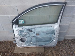 bontott TOYOTA YARIS VERSO Jobb első Ajtó (Üres lemez)