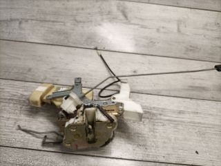 bontott TOYOTA YARIS VERSO Jobb első Ajtózár