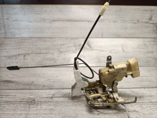 bontott TOYOTA YARIS VERSO Jobb első Ajtózár