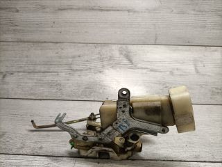 bontott TOYOTA YARIS VERSO Jobb első Ajtózár