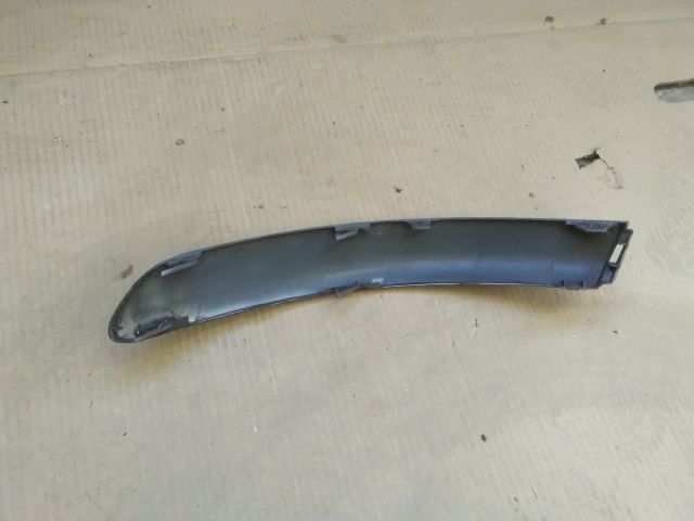 bontott TOYOTA YARIS VERSO Jobb első Lökhárító Díszléc