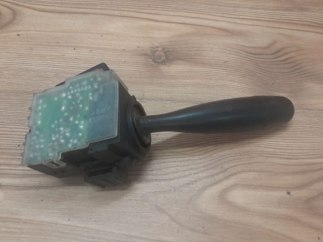 bontott TOYOTA YARIS VERSO Jobb Kormánykapcsoló Ablaktörlő