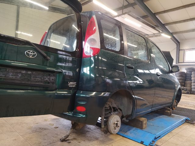 bontott TOYOTA YARIS VERSO Jobb Tetősín