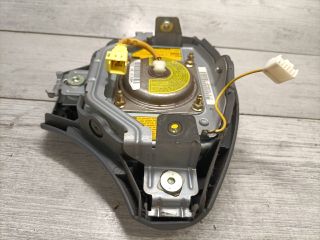 bontott TOYOTA YARIS VERSO Kormánylégzsák