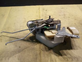 bontott TOYOTA YARIS VERSO Központizár Motor Csomagtérajtó