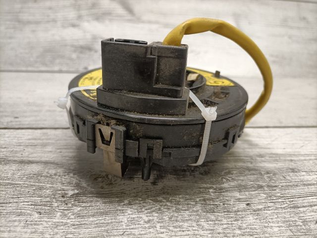 bontott TOYOTA YARIS VERSO Légzsák Átvezető Szalagkábel