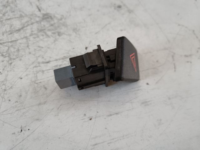 bontott TOYOTA YARIS Vészvillogó Kapcsoló