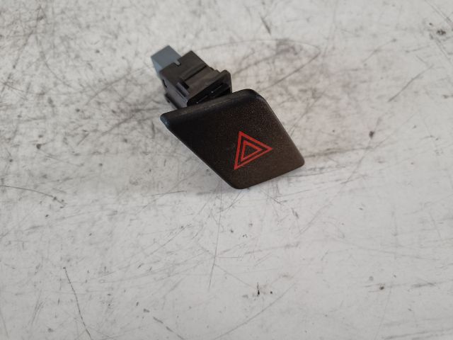 bontott TOYOTA YARIS Vészvillogó Kapcsoló