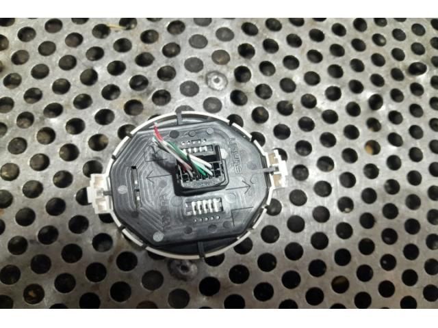 bontott TOYOTA YARIS Vészvillogó Kapcsoló