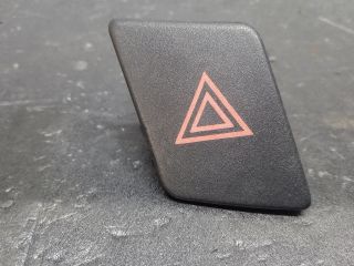 bontott TOYOTA YARIS Vészvillogó Kapcsoló