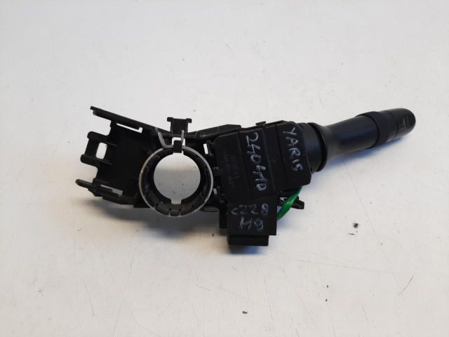 bontott TOYOTA YARIS Világítás Kapcsoló