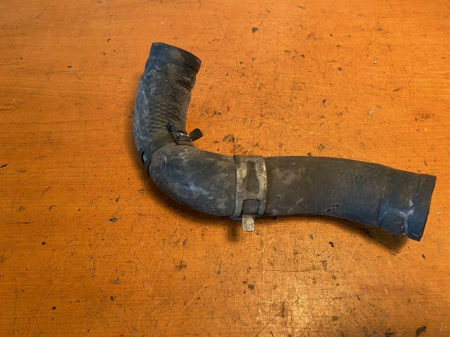 bontott TOYOTA YARIS Vízcső